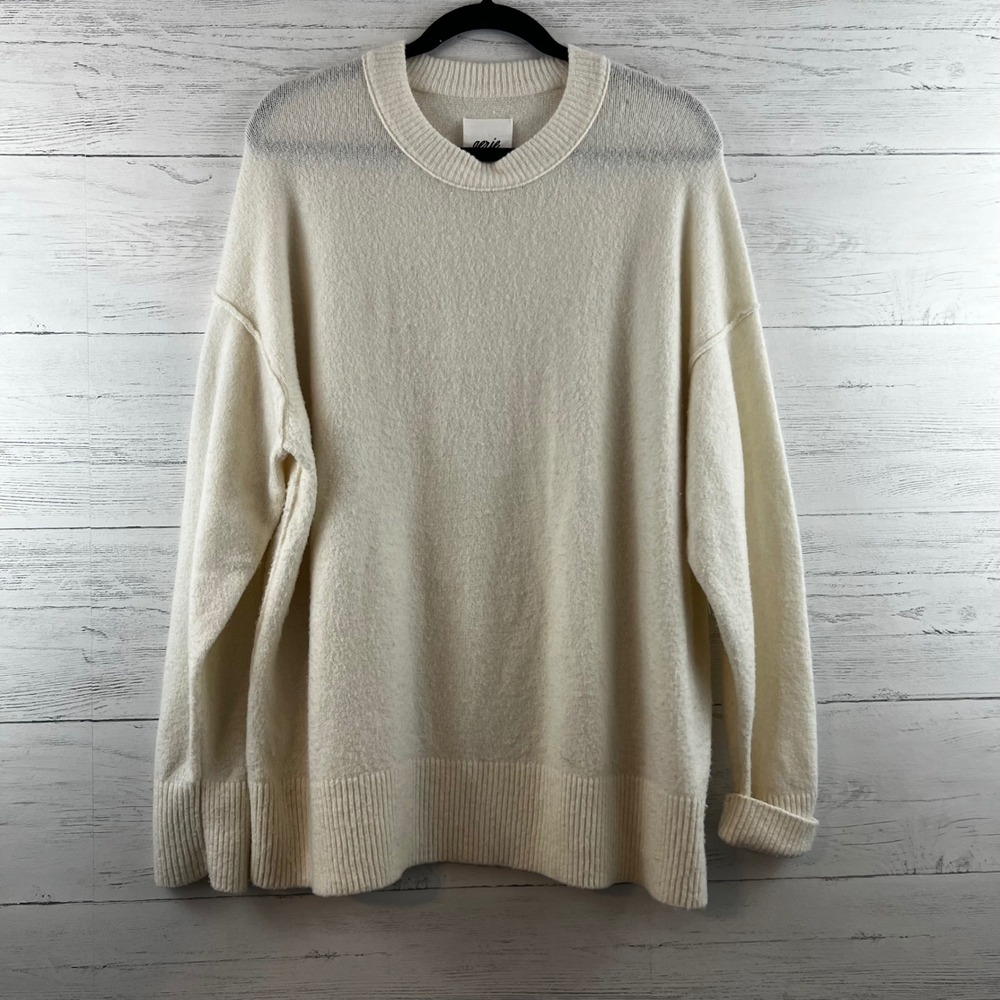 Aerie Cream Long Sleeve Crew Neck Sweater Size M